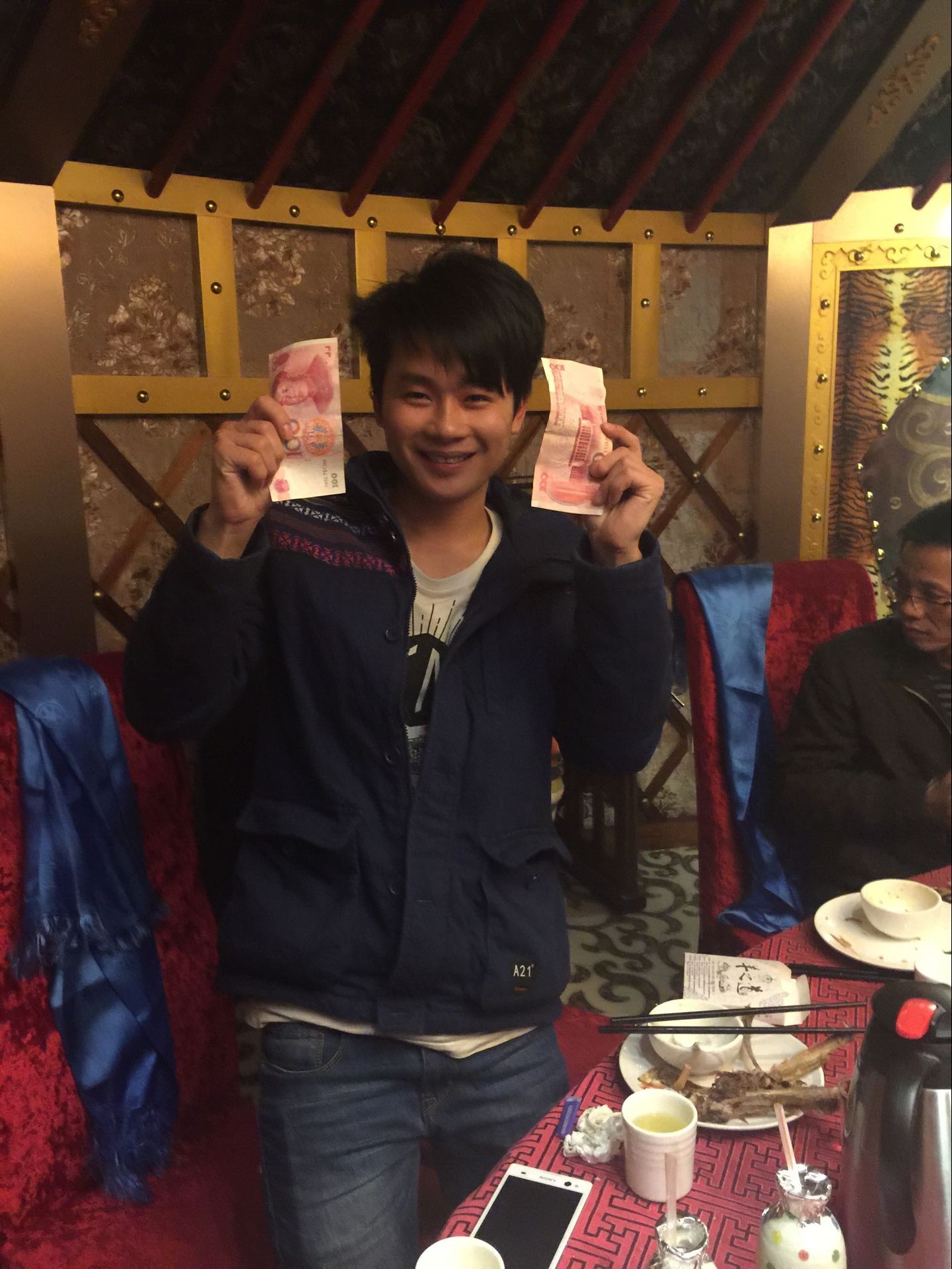 科頤辦公年會(huì)游戲之俄羅輪盤(pán)贏大獎(jiǎng) 科頤辦公年會(huì)游戲之俄羅輪盤(pán)贏大獎(jiǎng)