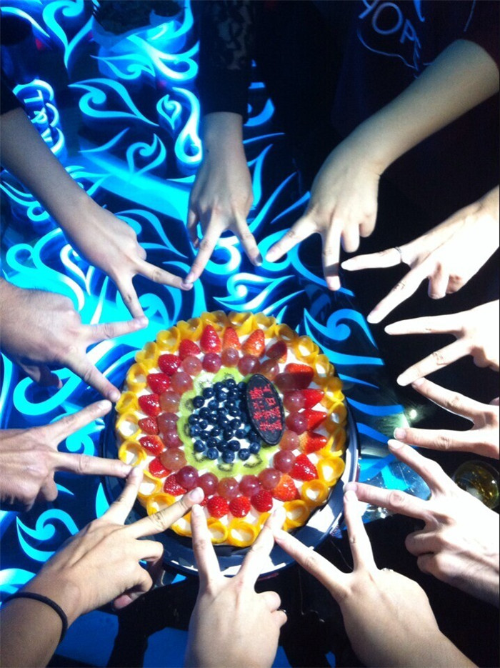 彩色復(fù)印機彩印記錄4月科頤家人生日會